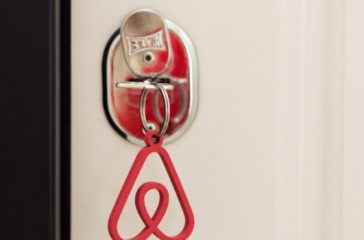 Airbnb-i-allages-sti-litourgia