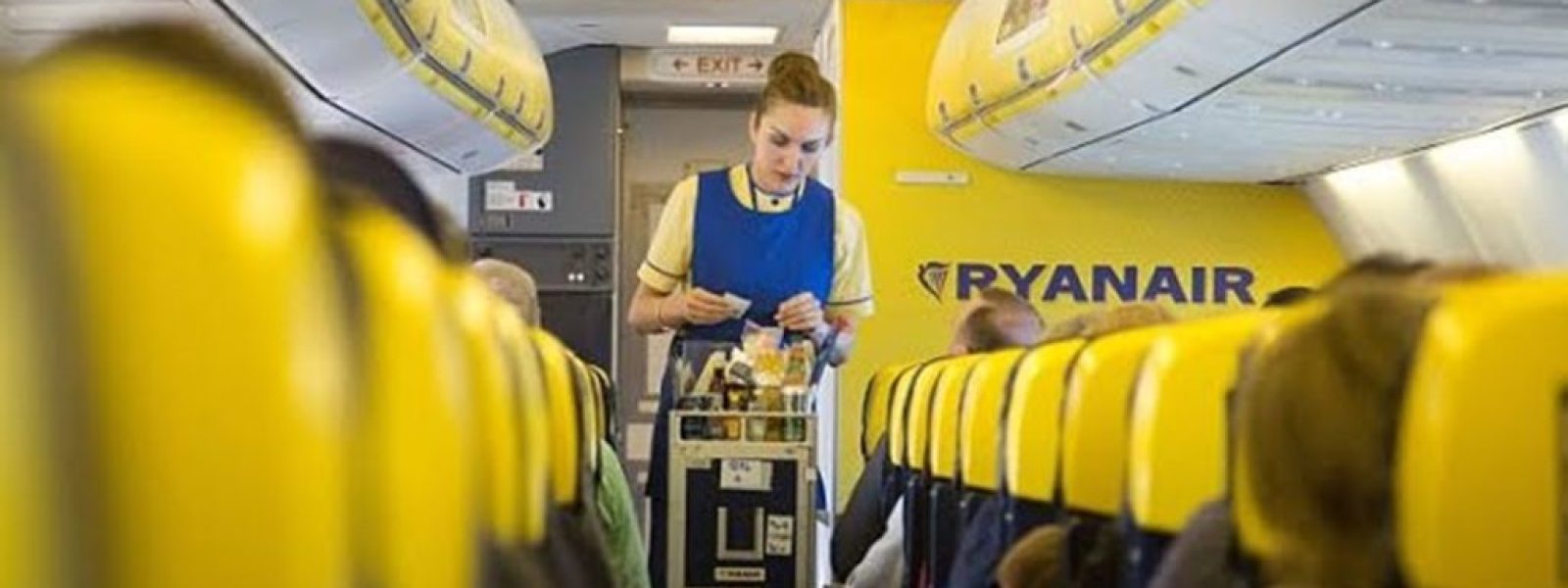 Η Ryanair καταγγέλει υπερχρεώσεις σε πτήσεις από eDreams και Booking.com