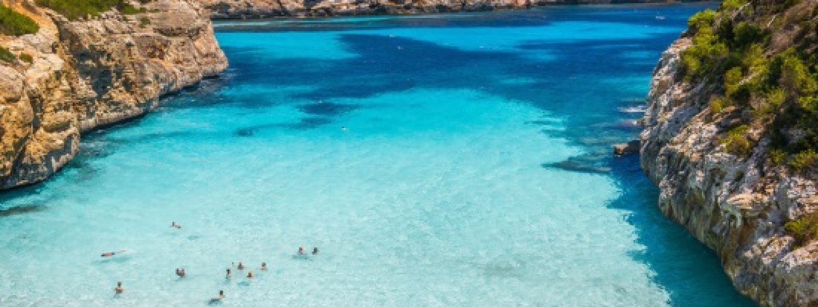 Σπάει όλα τα κοντέρ ο τουρισμός στην Ισπανία με έσοδα 128 δισ. ευρώ για το 2024