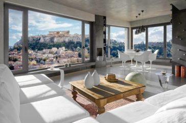 Airbnb-xafnikos-thanatos-gia-chiliades