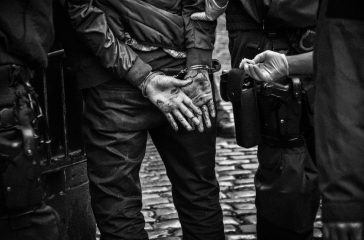 pige-gia-diakopes-stin-italia