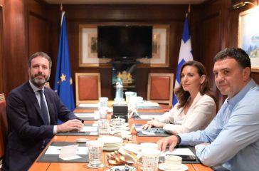 telos-krouazieras-Homeporting-ston-pirea