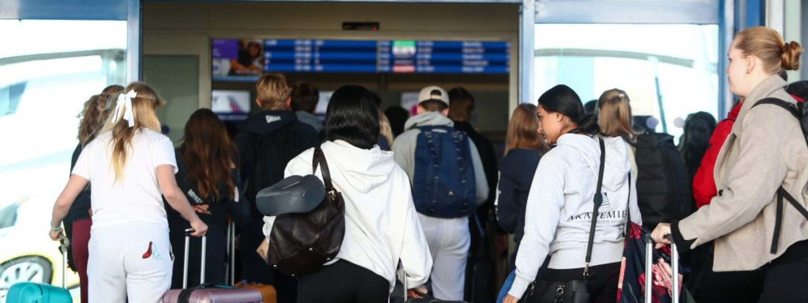 ΤτΕ: 12,1 δισ. ευρώ από τον τουρισμό στο επτάμηνο – Οικονομική ανάσα για τη χώρα