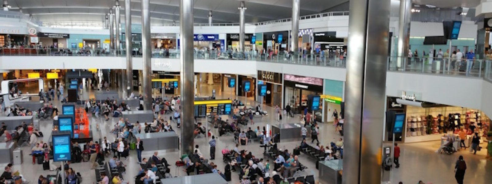 Η ΕΕ ενεργοποιεί το Σύστημα Εισόδου/Εξόδου (EES) – Προειδοποιήσεις για καθυστερήσεις και “πλήρη σύγχυση”