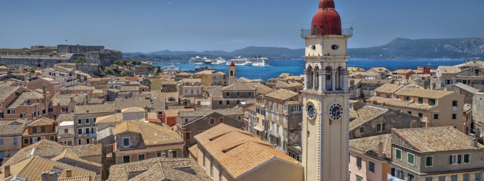 Τα ελληνικά νησιά που κερδίζουν τις διεθνείς ταξιδιωτικές λίστες