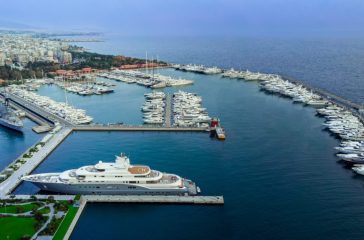 thalassios-tourismos-to-ipertamio-charazi